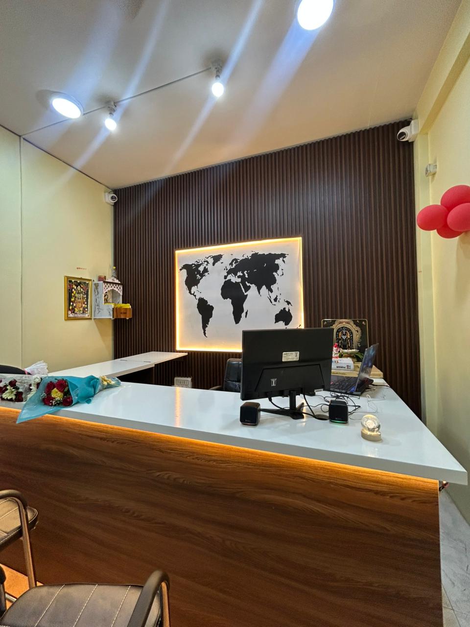 Inside the Travel Desk 3